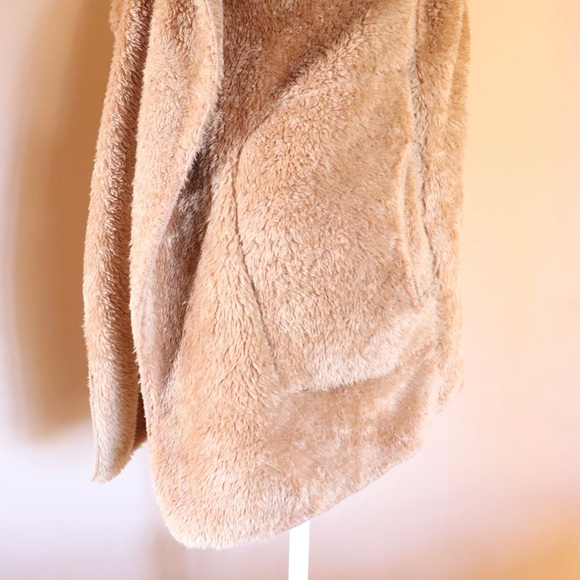 Camel Faux Fur Jacket - Picture 6 of 10